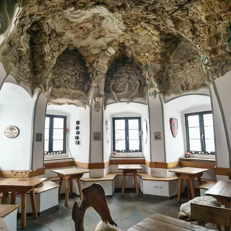 Burg Plankenstein 호텔