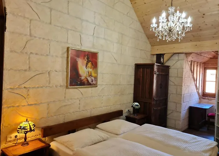 Burg Plankenstein Hotel *